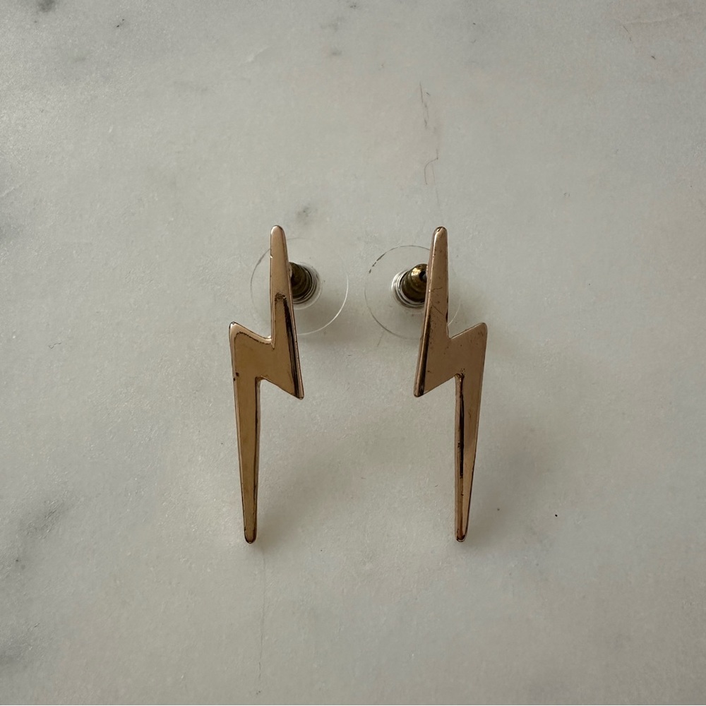 3/$10💎⚡️ F21 gold lightning bolt earrings